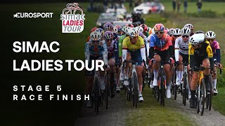 INTENSE FINISH 👏  Simac Ladies Tour Stage 5 Final Kilometres  Eurosport Cycling [upl. by Cannell]