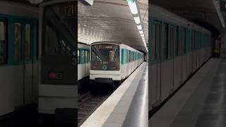 Départ d’un MF67 A2 avec son moteur A2 bruyant🔥 ratp metro railway mf67 ligne12 idfm paris [upl. by Nerta]