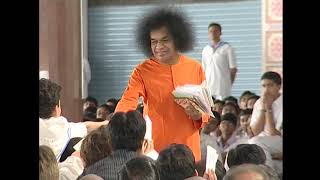 Darshan in Sai Kulwant hall  Thursday Divine Darshan of Sathya Sai Baba  Part 101 [upl. by Godspeed]