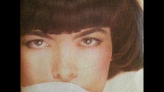 Mireille Mathieu Estce quil parle encore de moi 1985 [upl. by Bendicty]