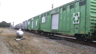 NS 917 MOW Equipment Camp cars by Salisbury SD40 SD75M power 9 30 18 [upl. by Adehsar]