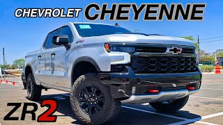 Chevrolet Cheyenne ZR2 y High Country  Probando Su Manejo Y Capacidades Off Road [upl. by Brenden37]