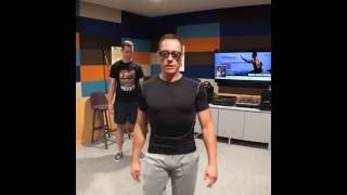 jean claude van damme training with his fans on facebook [upl. by Kaja146]