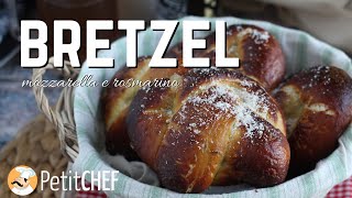 Bretzel mozzarella e rosmarino  video ricette petitchef [upl. by Shipp186]