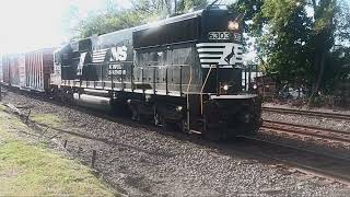 Norfolk Southern H65 Leaving Alburtis With SD40E Long hood Forward [upl. by Siuqram]