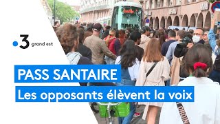 Pass sanitaire  en Alsace les opposants élèvent la voix [upl. by Halludba]