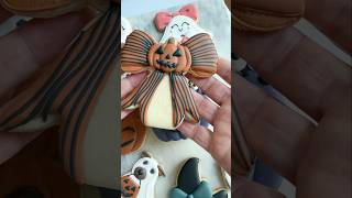 Spooky Cute🎃🎀 cookiedecorating cookievideo cookiesinspiration cookies Halloweentreats [upl. by Natanhoj]