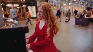 Freya Ridings  Lost Without You Live from Kings Cross Station 🚂 [upl. by Boyer]