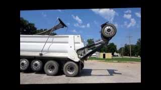 2004 Kenworth T800B Super 18 dump truck for sale  sold at auction July 25 2013 [upl. by Ahseer]