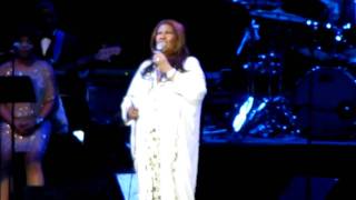 Aretha Franklins Tribute to Whitney Houston  The Greatest Love of All [upl. by Drofxer]