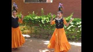 Traditional Paraguayan Bottle Dance [upl. by Kameko]