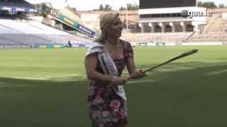 Cork Camogie star Anna Geary shows her Freestyle Hurling Skills [upl. by Millburn300]