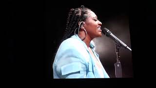 Jazmine Sullivan  Lost One Live in London DLT The Recipe 6724 [upl. by Nanis]