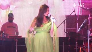 quotMere Dholnaquot by Shreya Ghoshal  AAS Housewives Awards 2012 [upl. by Morris338]