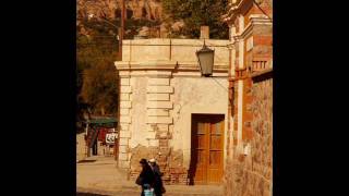 Jacinto Piedra quotEl kolla la piedra y el cieloquot  Fotografias de la Quebrada de Huamhuaca [upl. by Tomchay]