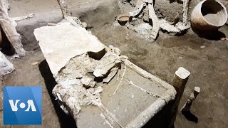 Archaeologists in Pompeii Discover New Room in Villa [upl. by Anis]