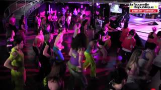 VIDEO Poitiers Zumba  24 h non stop pour un record du mon [upl. by Abramo]