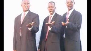 Nebaza Oyo Yesu Heralds Choir Uganda [upl. by Walden]