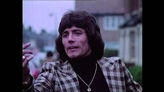 Green Cross Code  Kevin Keegan  Probably 1976ish PSA  PSI [upl. by Nraa70]