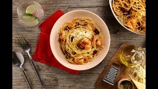 Pasta con Camarones al Ajillo Casera  Spaguetti con camarones [upl. by Elwin943]