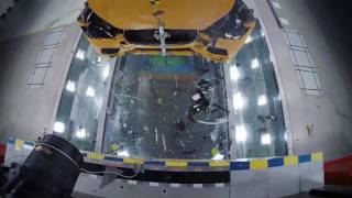 The new Volvo XC60 Frontal crash test [upl. by Fraya]