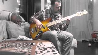 First day playing on Fretless Bass [upl. by Mureil634]