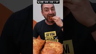 Ninguém NUNCA comeu essa PIZZA FRITA de 1KG 👹 shorts [upl. by Klinger157]