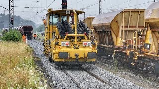 6  Gleisbauarbeiten im Bahnhof Holzkirchen  Die Stopfmaschine ist da [upl. by Derby]