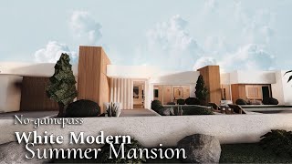 BLOXBURG White Modern Summer Mansion  NoGamepass  Speedbuild  Roblox Bloxburg [upl. by Ecnal]