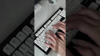 keychron V5 Max  BOW keycaps  Holy Pandas keychron keyboard [upl. by Arriat]