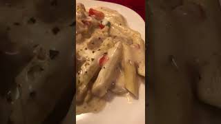 Delicious 😋Creamy Chicken Alfredo 🎉With BERTOLLI ALFREDO SAUCE 😋 ❤️👍 [upl. by Iznek999]