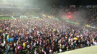 Saprissa Campeon 🏆30 Aficionados invaden en minutos la cancha 2014 [upl. by Dwain]