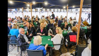 Sorpresa in piazza San Carlo maxitorneo di burraco per beneficenza [upl. by Nicolella]