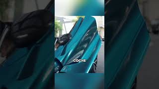 Un tipo afortunado conduce un McLaren 720S [upl. by Truk]