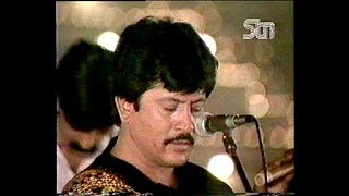 Kukra Dhami Diya live folk song by Attaullah Khan Esakhelvi [upl. by Anahsat680]