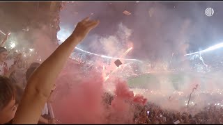 EL RECIBIMIENTO HISTÓRICO Y MONUMENTAL DE LOS HINCHAS DE RIVER 🤍❤️🤍 [upl. by Cara80]