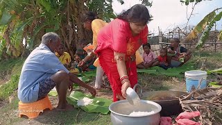 Amazing Village Women Cooking Duck Curry for Villagers  cooking and feeding my villagers [upl. by Notnirb]