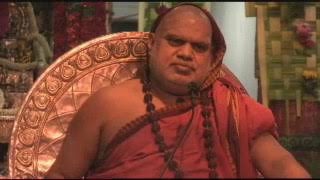 Sringeri Jagadguru explains about the Greatness of Guru Tamil [upl. by Angeline]