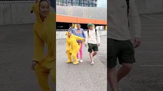 AFTER THIS HIS GIRLFRIEND LEAVES HIM🤦🏻‍♀️😅 Prank on random peopleLA ELVÍRA shorts [upl. by Ninahs223]