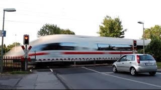 Bahnübergang Jägerspfad in Eschweiler [upl. by Ticon]