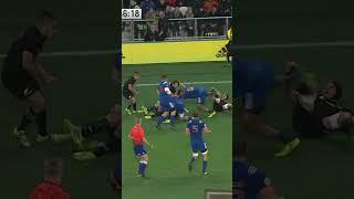 Damian McKenzie SLICES through the French defence like butter 🔥 [upl. by Emeline62]