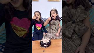 amaira n sara cake kha liya🤣😜 thegeetagurjar shorts [upl. by Ron]