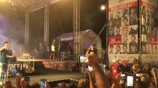 Fabio Rovazzi  Andiamo a comandare  Riccione 03082016 [upl. by Aivartal]