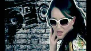 Adelina Berisha  Merre kete shpirt  Official Video [upl. by Airetnahs483]