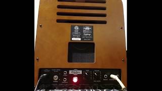 Epiphone Electar Ltd 1939 Century Amplifier no talking [upl. by Possing]