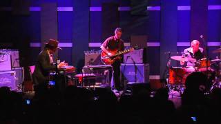 Ray LaMontagne Performs quotBeg Steal or Borrowquot [upl. by Yoshiko]