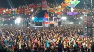 Aavi nav navratri re Atul Purohit United way of baroda 2016 [upl. by Assenev495]