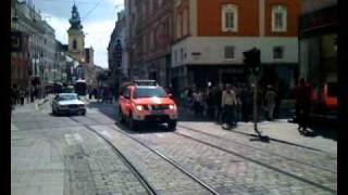 Einsatzfahrt IF 2 der Berufsfeuerwehr Linz [upl. by Yelrebma]