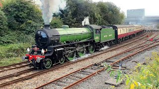 Mayflower LNER B1 61306 Storms out of Plymouth Station 25092024 Golden Hind [upl. by Yma778]