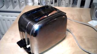 Morphy Richards TUID toaster ready in 45 seconds [upl. by Macy]